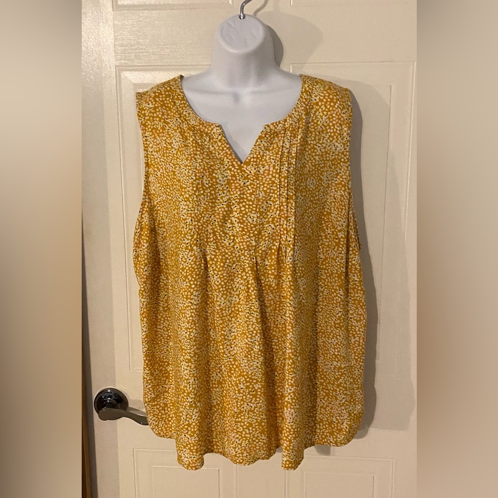 Croft & Barrow Plus 2X Yellow Floral Tank Blouse Transitional Fall Layer